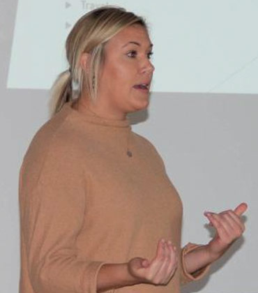Amy Carstens